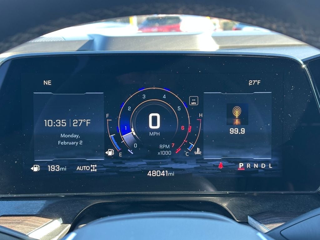 2025 Chevrolet Suburban 4WD LT