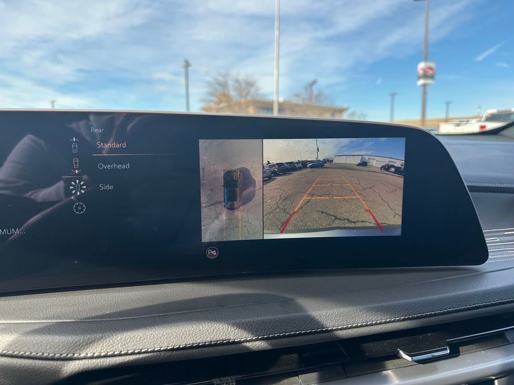 2025 Cadillac XT4 AWD Premium Luxury