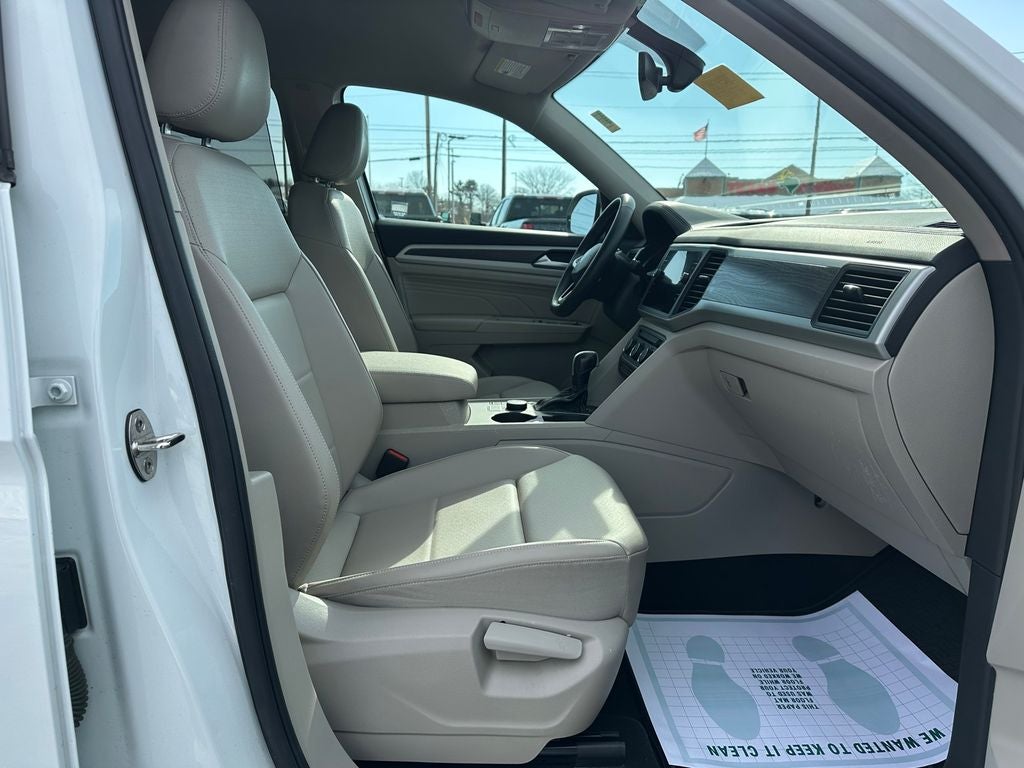 2021 Volkswagen Atlas 3.6L V6 SE w/Technology