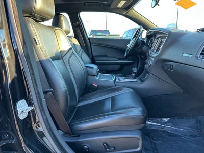 2022 Dodge Charger SXT RWD