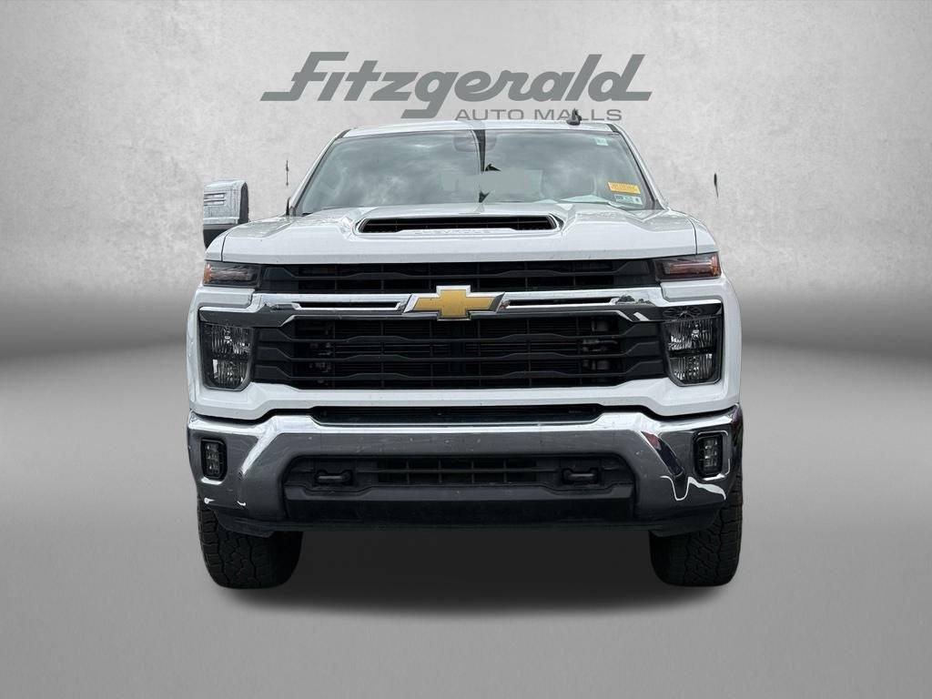 2025 Chevrolet Silverado 2500HD 4WD Crew Cab Standard Bed LT