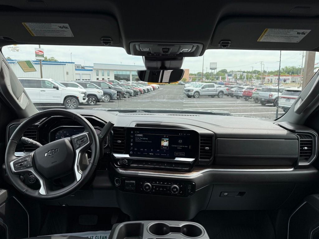 2025 Chevrolet Silverado 2500HD 4WD Crew Cab Standard Bed LT