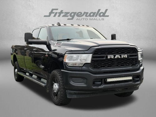 2019 RAM 2500 Tradesman Crew Cab 4x4 8' Box
