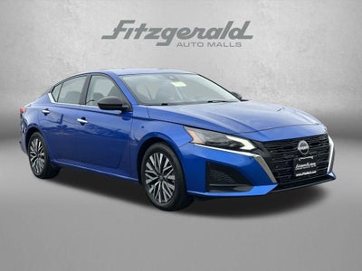 2023 Nissan Sentra SV Xtronic CVT