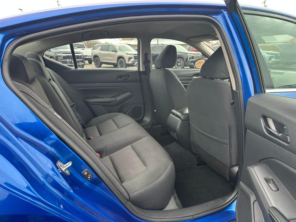 2023 Nissan Sentra SV Xtronic CVT