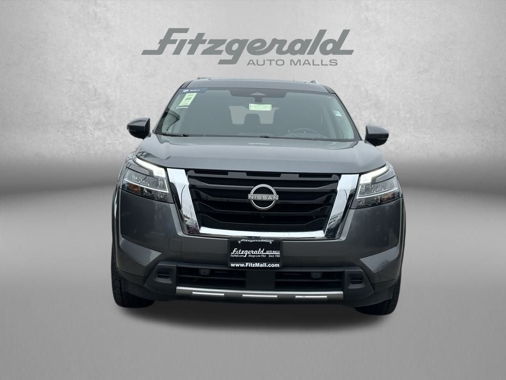 2023 Nissan Pathfinder Platinum 4WD