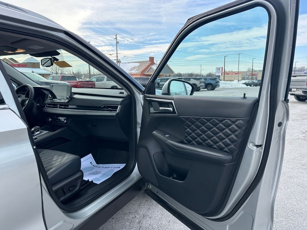 2022 Mitsubishi Outlander SEL