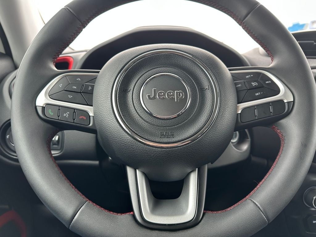 2023 Jeep Renegade Trailhawk 4x4