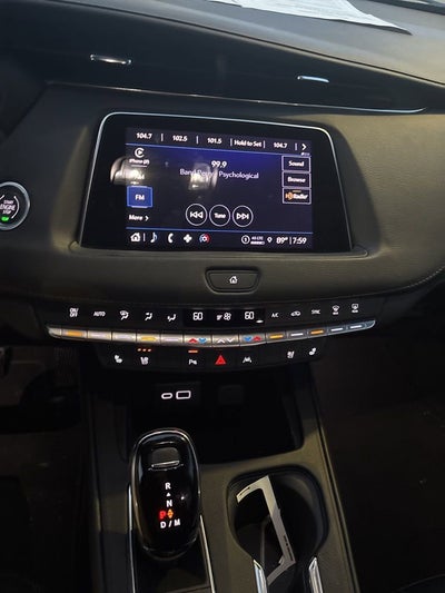 2023 Cadillac XT4 Premium Luxury