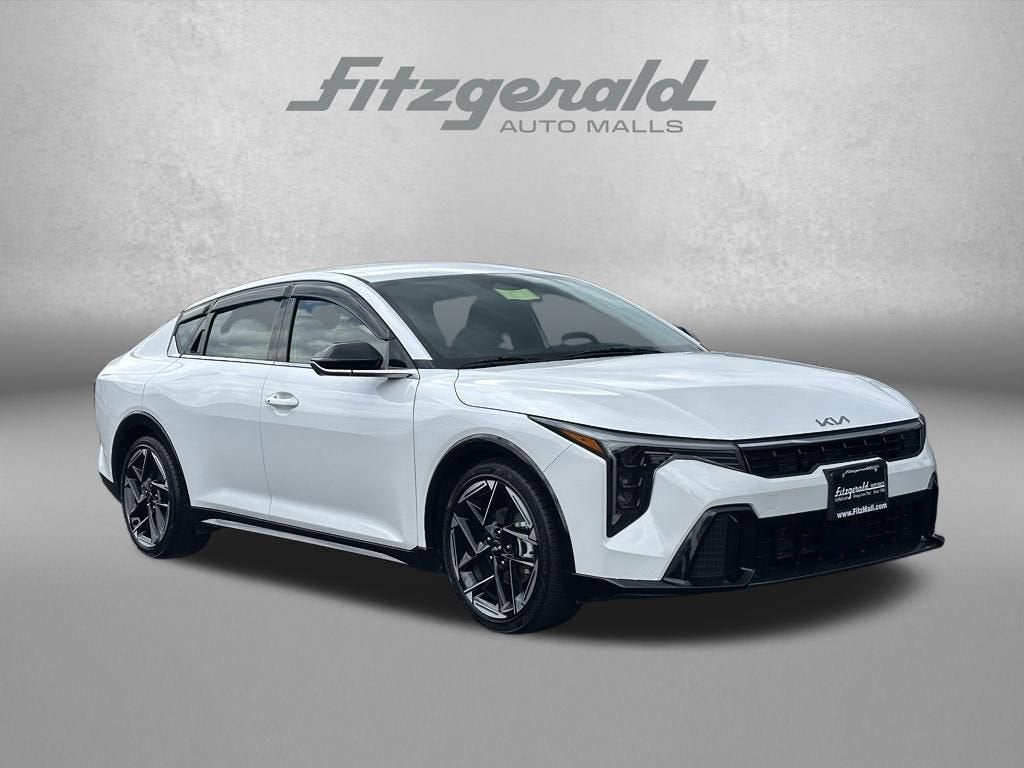 2025 Kia K4 GT-Line