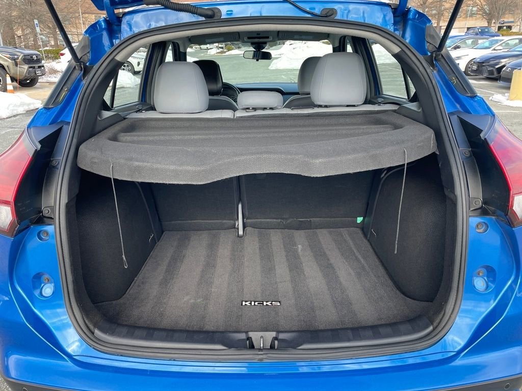 2023 Nissan Kicks SR Xtronic CVT