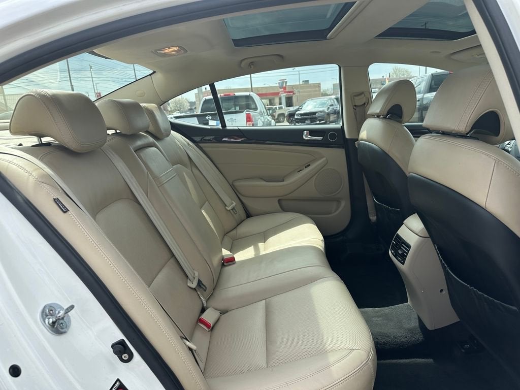 2014 Kia Cadenza Premium
