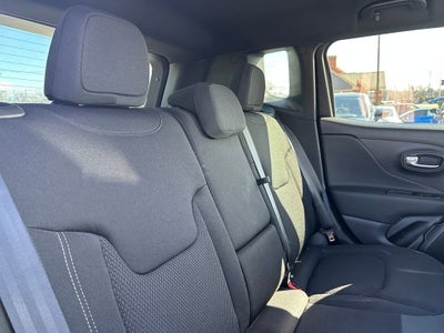 2022 Jeep Renegade Altitude 4x4