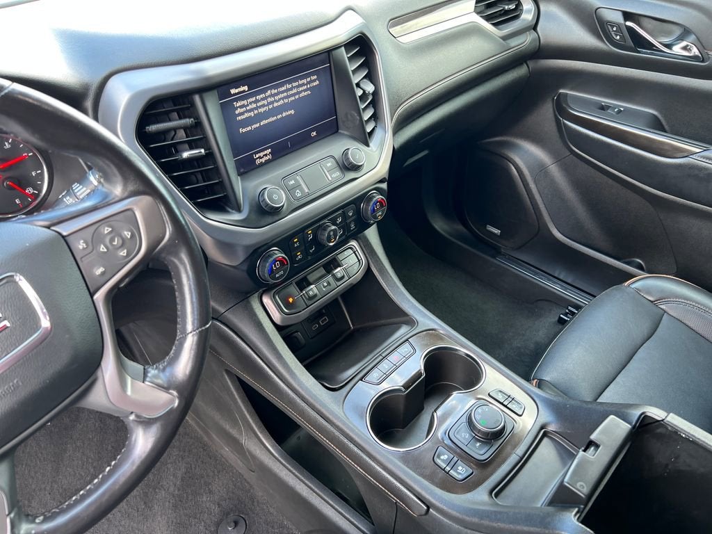2021 GMC Acadia AT4