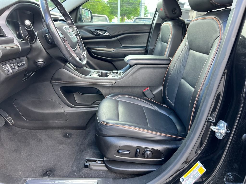 2021 GMC Acadia AT4