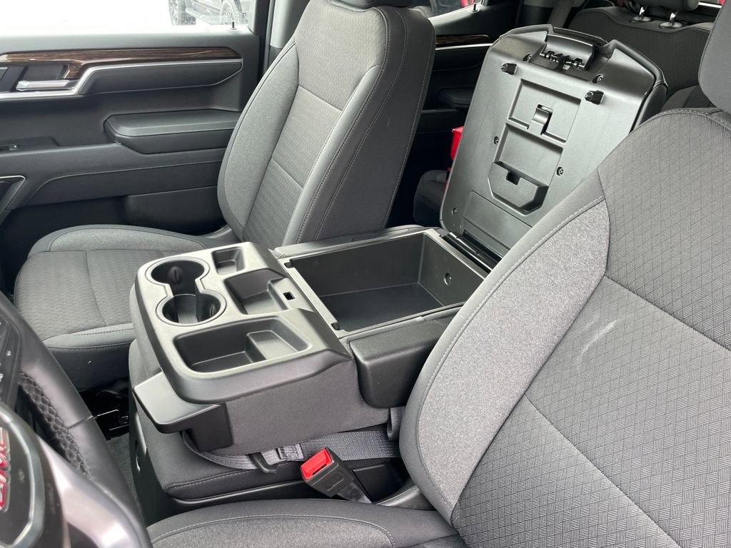 2025 GMC Sierra 1500 SLE