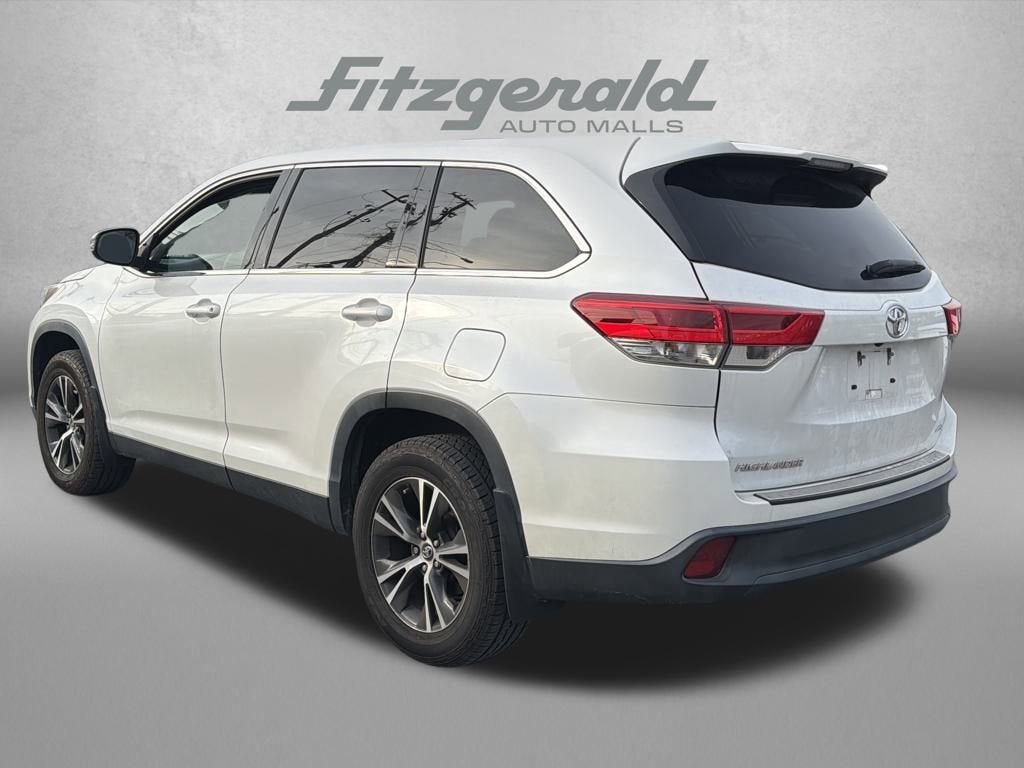 2019 Toyota Highlander LE