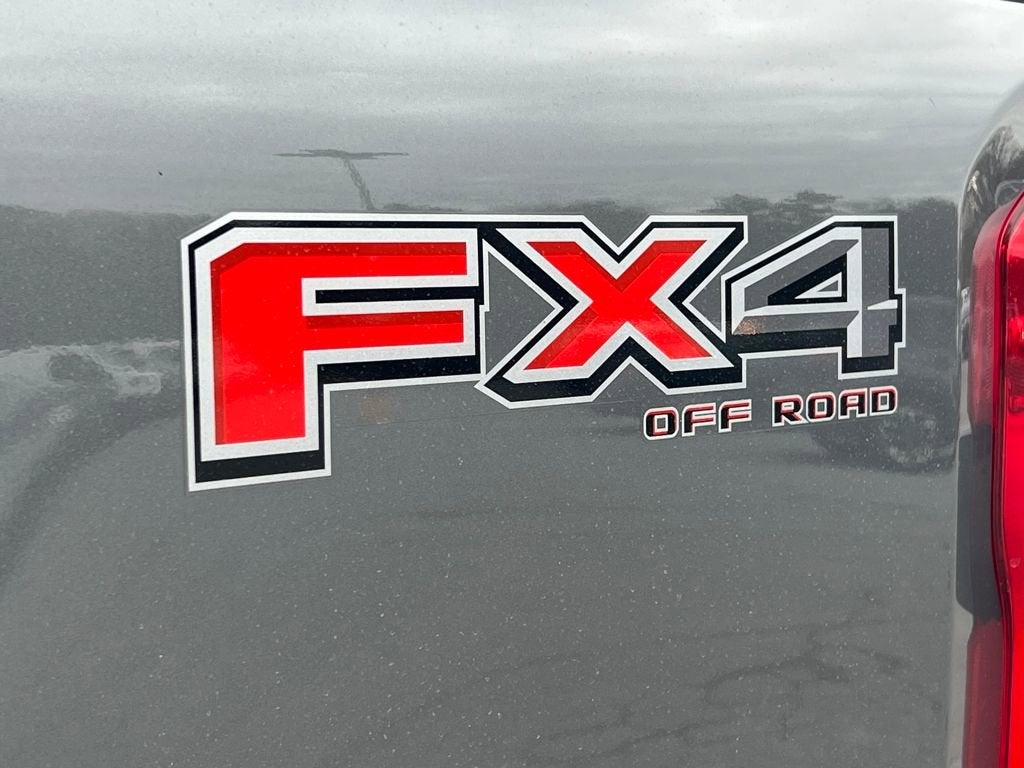 2025 Ford Super Duty F-250 SRW XL