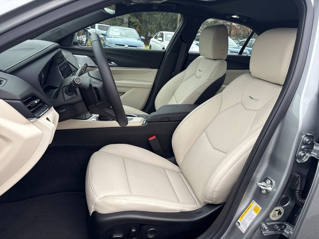 2026 Cadillac CT4 Premium Luxury