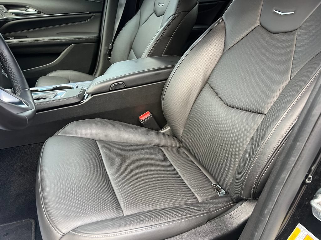 2026 Cadillac CT4 Premium Luxury