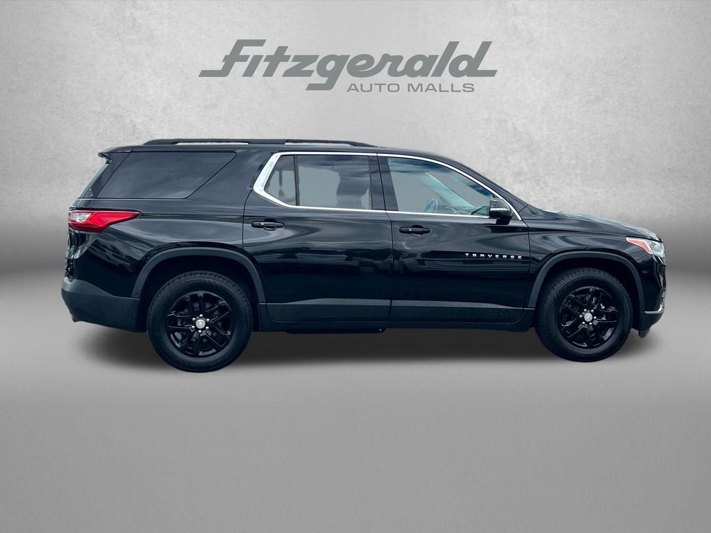 2021 Chevrolet Traverse LT Cloth