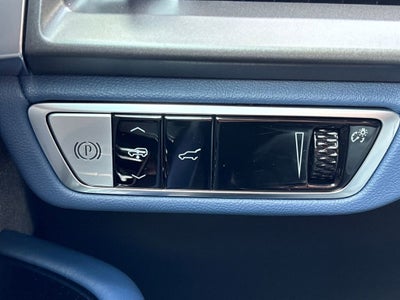 2026 Cadillac VISTIQ Premium Luxury