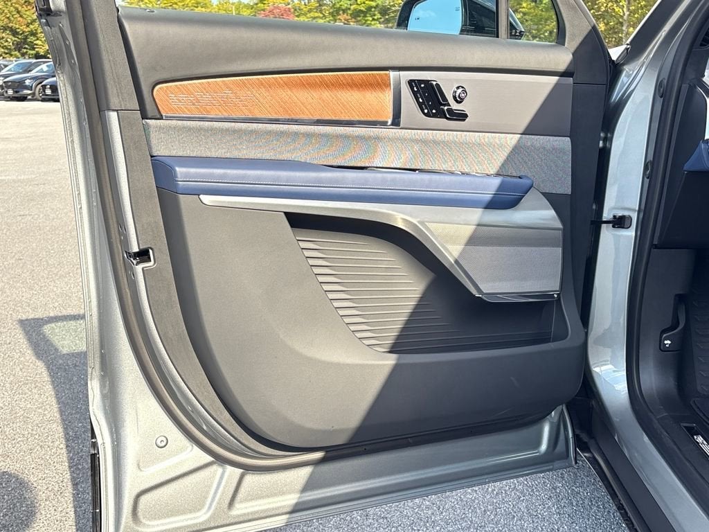 2026 Cadillac VISTIQ Premium Luxury