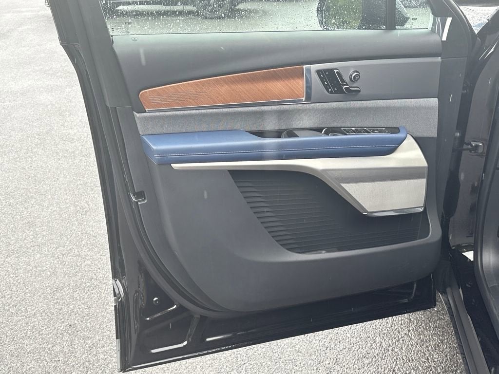 2026 Cadillac VISTIQ Premium Luxury