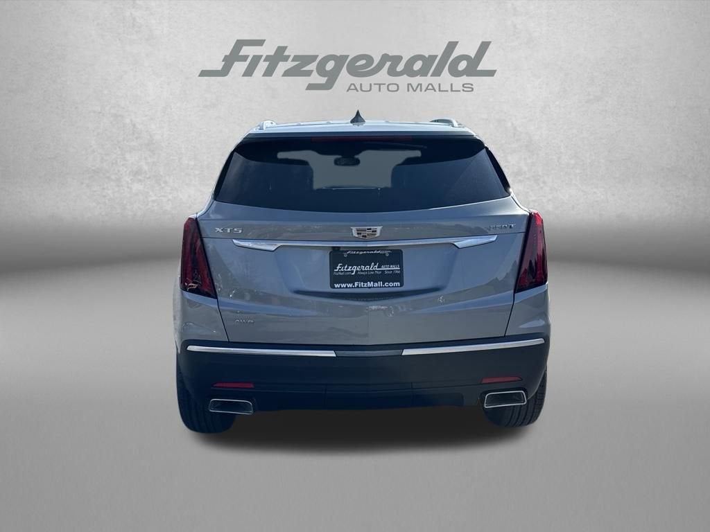 2026 Cadillac XT5 Luxury