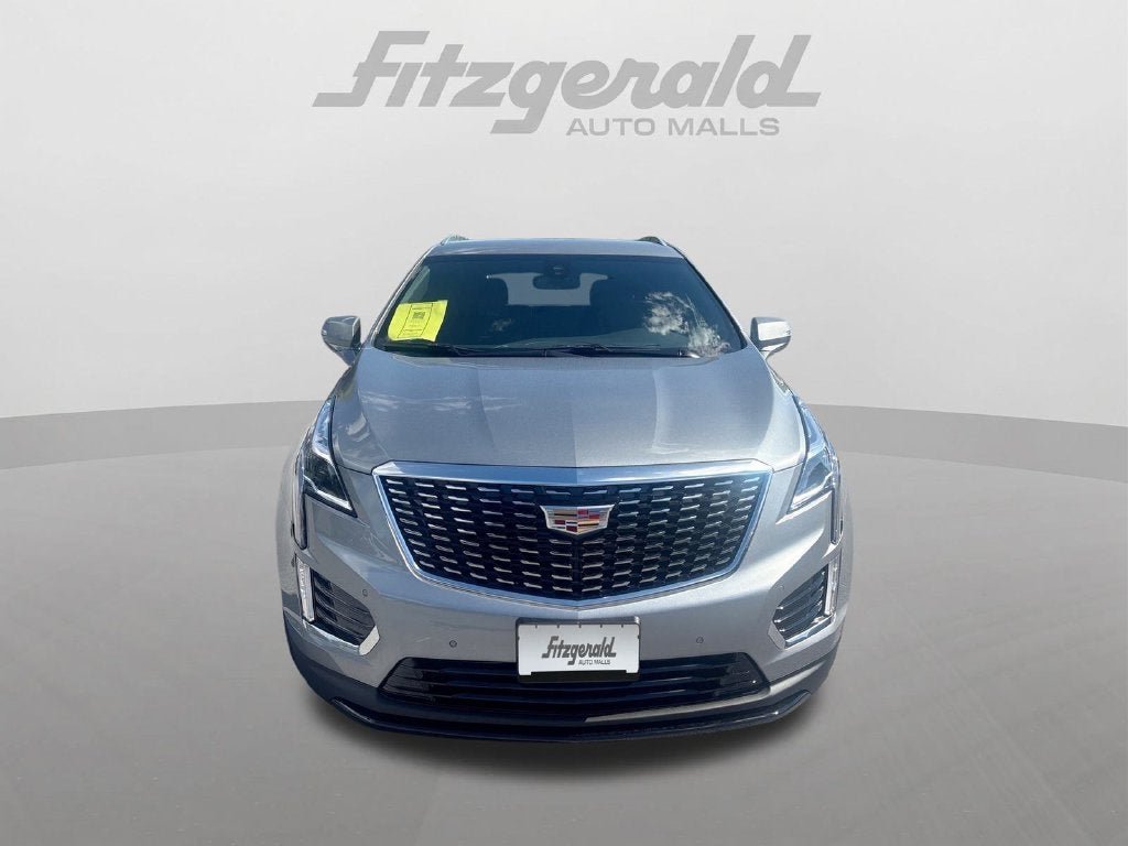 2026 Cadillac XT5 Luxury