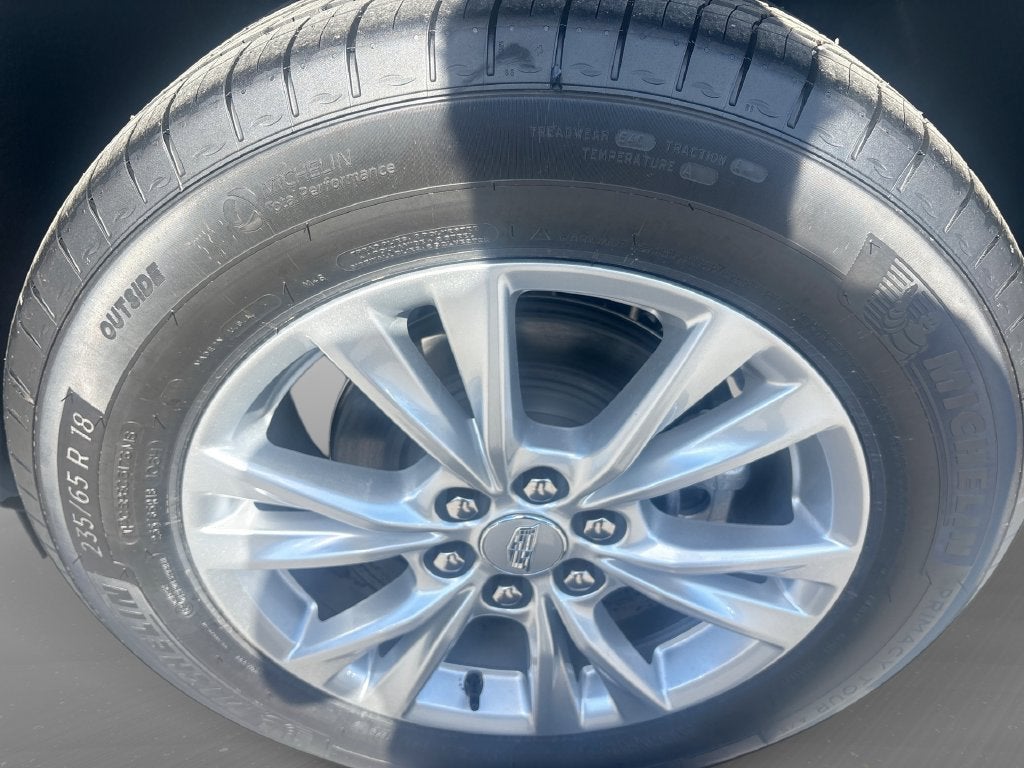 2026 Cadillac XT5 Luxury
