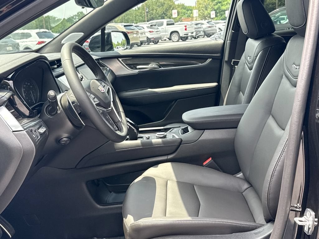 2026 Cadillac XT5 Sport