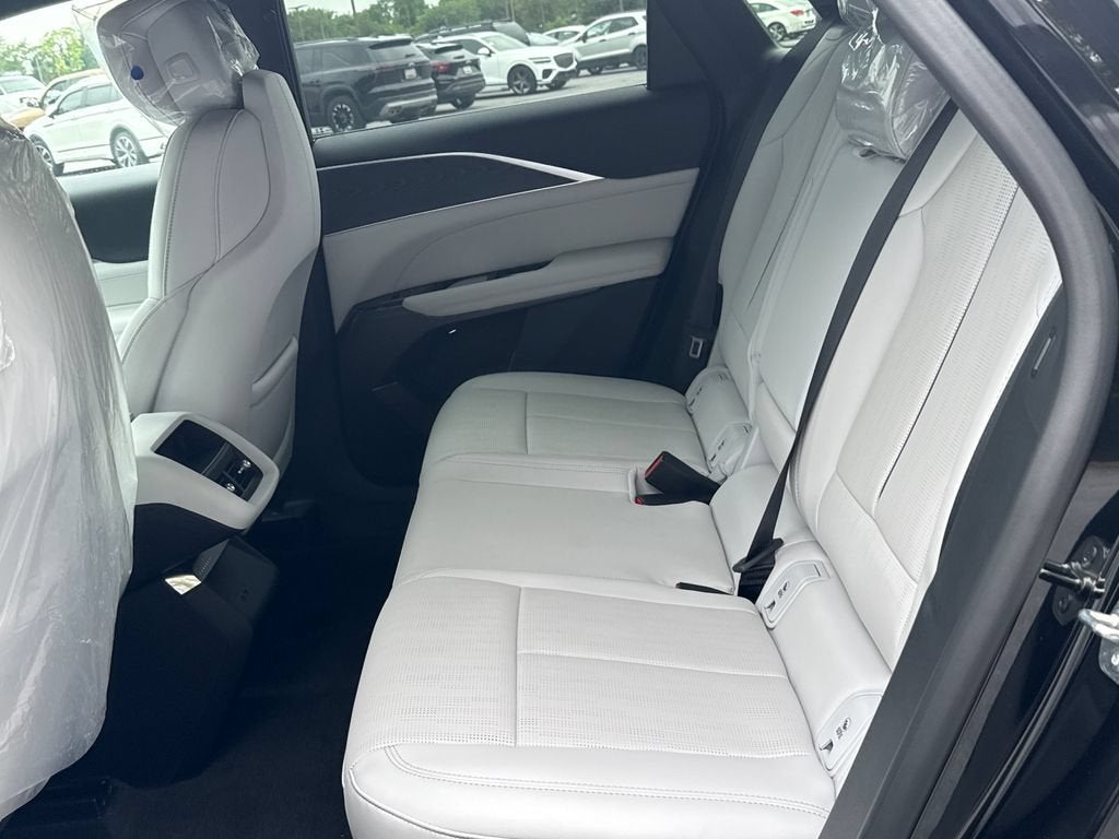 2026 Cadillac LYRIQ Luxury - Photo 15