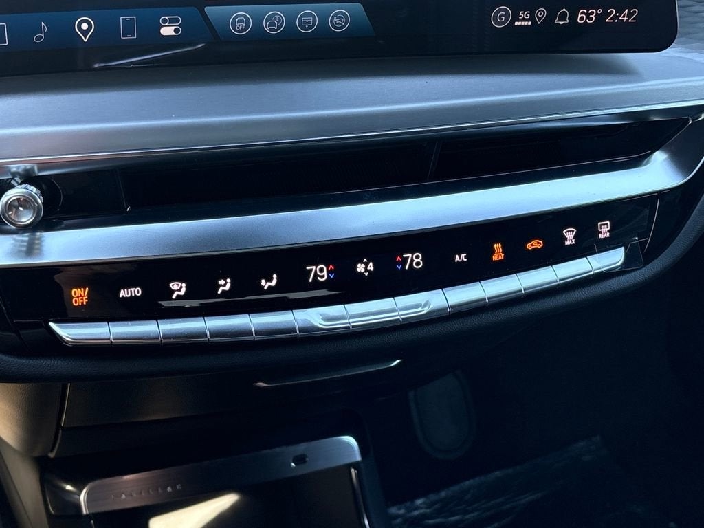 2026 Cadillac LYRIQ Premium Luxury