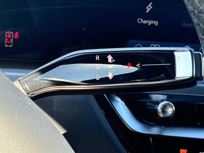 2026 Cadillac LYRIQ Premium Luxury