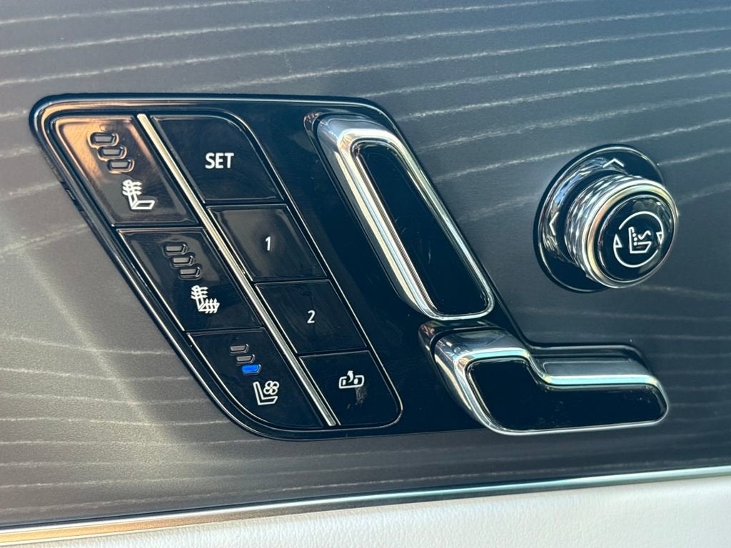 2026 Cadillac LYRIQ Premium Luxury