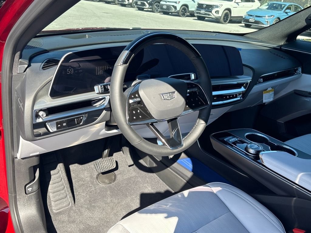 2026 Cadillac LYRIQ Premium Luxury