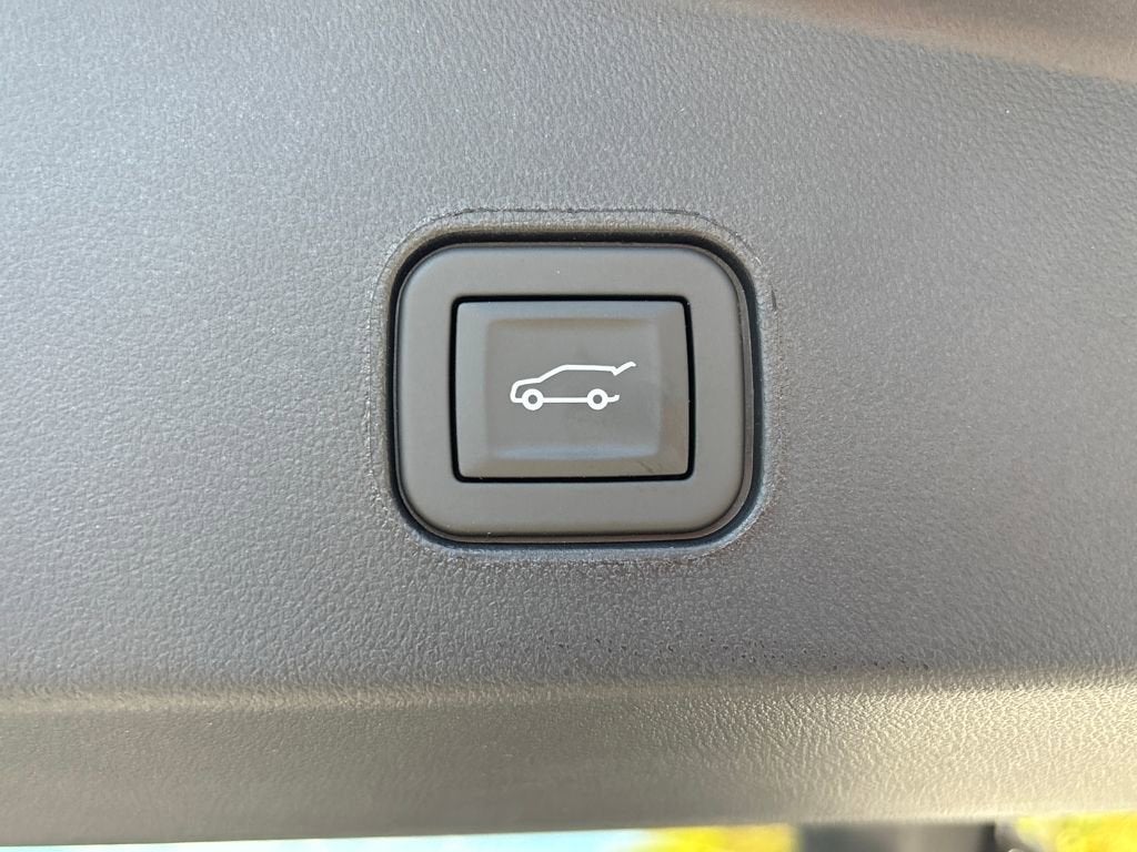 2026 Cadillac LYRIQ Premium Luxury