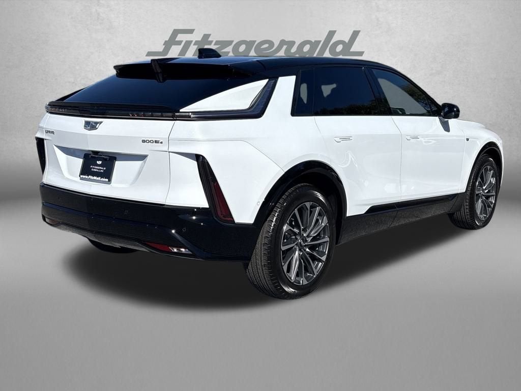 2026 Cadillac LYRIQ Sport