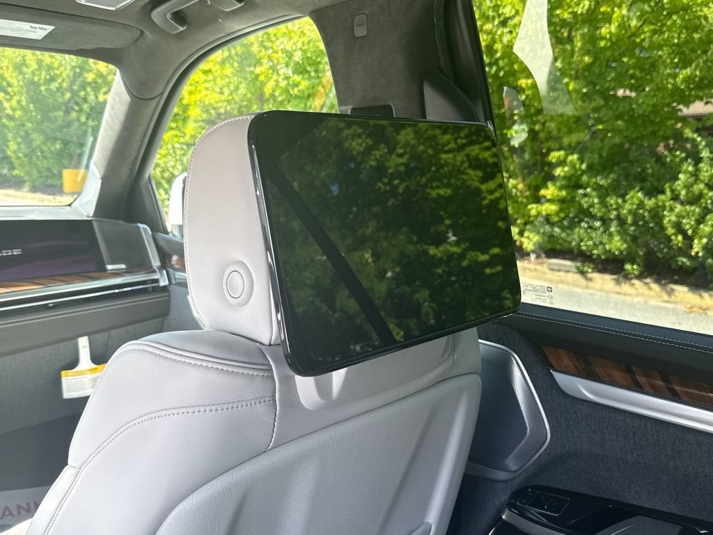 2026 Cadillac Escalade Platinum Sport - Photo 19