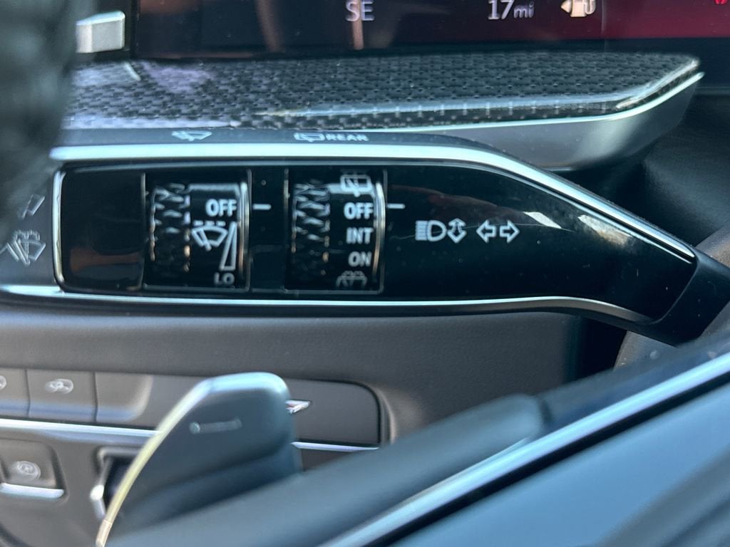 2026 Cadillac Escalade V-Series - Photo 30