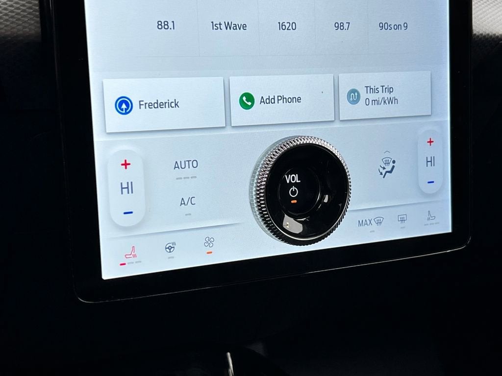 2021 Ford Mustang Mach-E Select