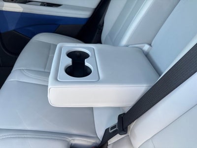 2025 Cadillac OPTIQ Luxury 1