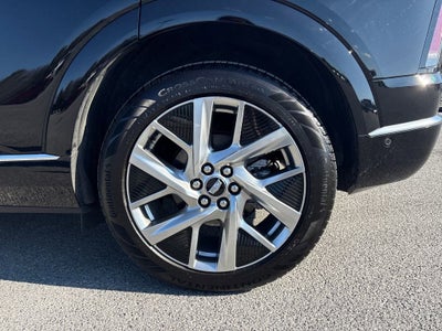 2025 Cadillac OPTIQ Luxury 1