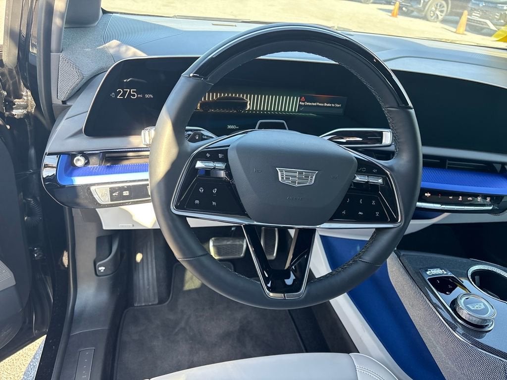 2025 Cadillac OPTIQ Luxury 1