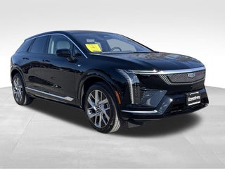 2025 Cadillac OPTIQ Luxury 1