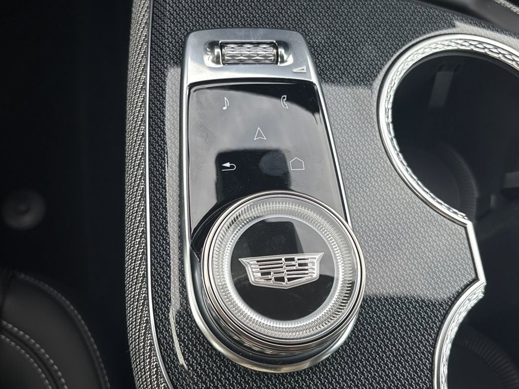 2026 Cadillac OPTIQ Premium Luxury