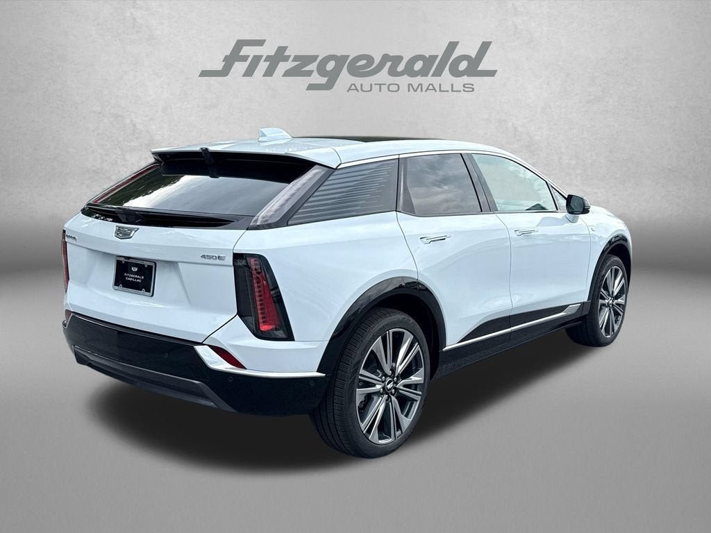 2026 Cadillac OPTIQ Premium Luxury