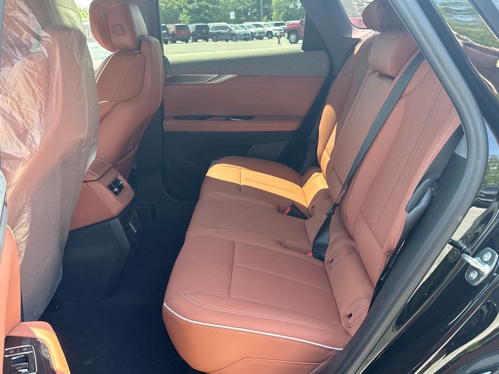 2026 Cadillac OPTIQ Premium Luxury