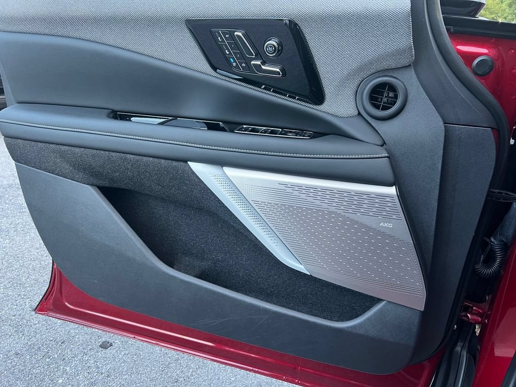 2025 Cadillac OPTIQ Sport 2